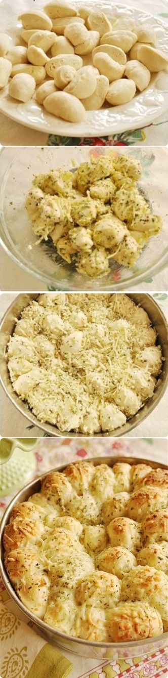 Garlic Cheese Pull Apart Bread1-vert