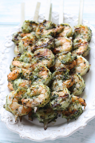 easy-grilled-pesto-shrimp-skewers